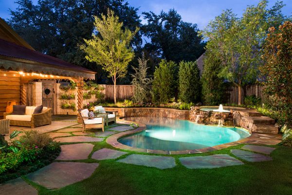 Small Backyard Pools: For Your Outdoor Space Before Summer Arrives .