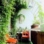The Best of Vertical Gardening: Inspiration, DIY, & Resources .