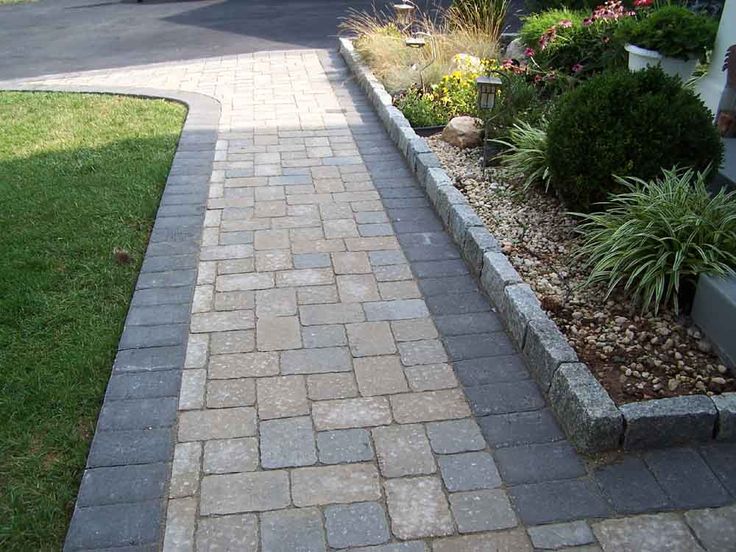 Tête-à-Tête: A Paving Stone Sidewalk | Paving stones walkway .