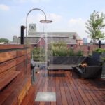 roof top deck shower | Decoración de patio, Ducha de jardín .