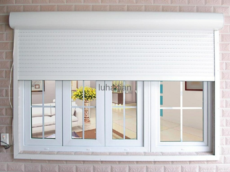 Roller shutter window for indoor/ outdoor bar | Fenster und türen .