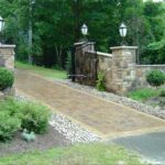 Charming Country Home Driveways, Natural Driveway Landscaping .