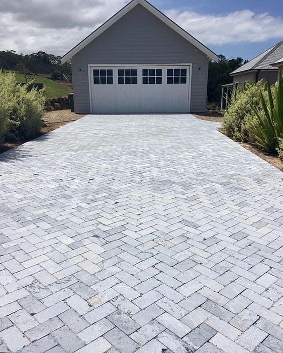 15 Driveway Ideas – Spruce Up the Path to Your Home | Driveway .