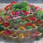 Round flower, herb, vegetable beds: 40 simple ideas for your .