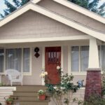 20 Inviting Home Exterior Color Ideas | Craftsman home exterior .