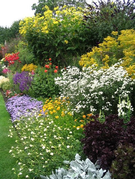 23+ Outstanding Flower Garden Ideas 2019 #flower #garden #Ideas .