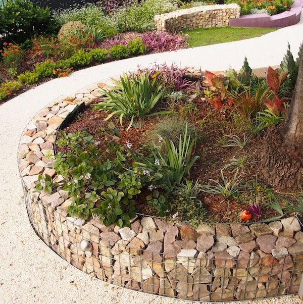 Awesome And Cozy Garden Edging Ideas