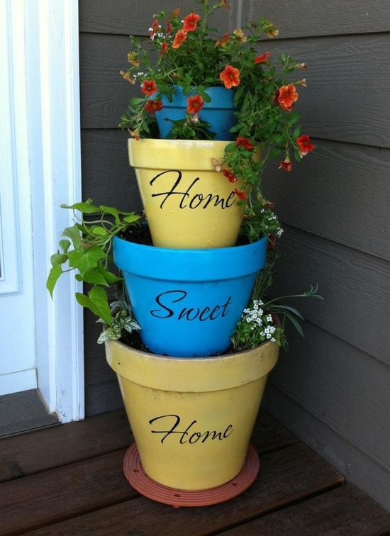 60+ Ιδέες-Σχέδια για να βάψετε γλάστρες | Stacked flower pots .
