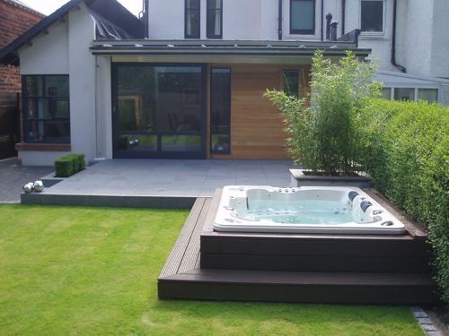 Contemporary City Garden - NEW | Hot tub garden, Hot tub backyard .