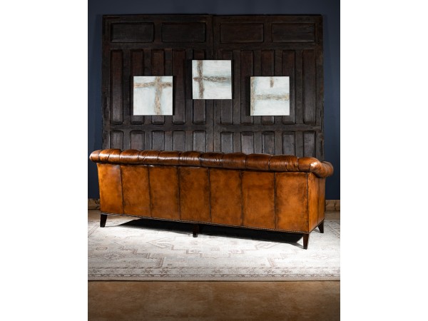 Lockwood Leather Chesterfield Sofa | American Made - Adobe Interio