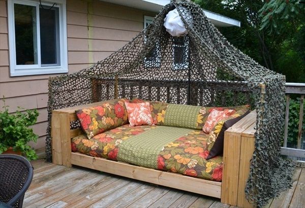 outdoor pallet bed ideas ♪ ♪ ... #inspiration #diy GB http://www .