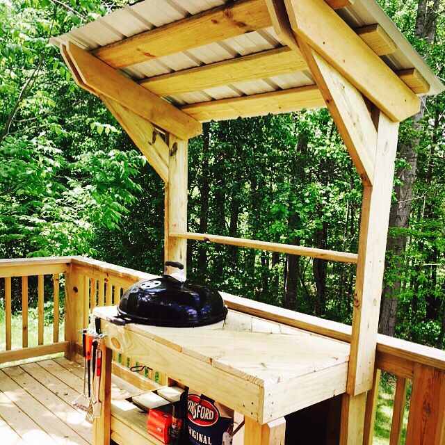 DIY Weber grill station made from scrap. | Grill gazebo, Outdoor .