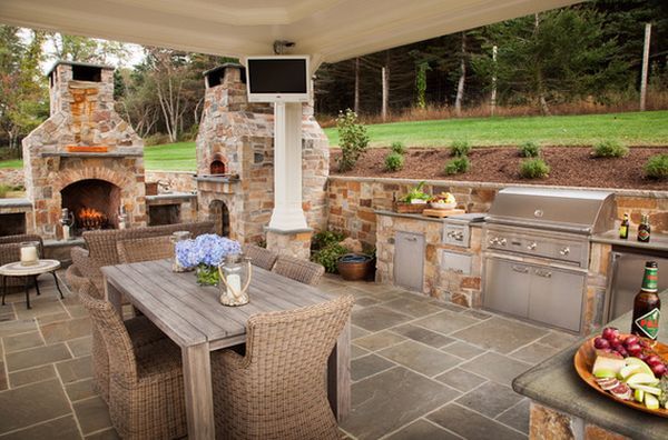 Outdoor Kitchen Designs Featuring Pizza Ovens, Fireplaces And .