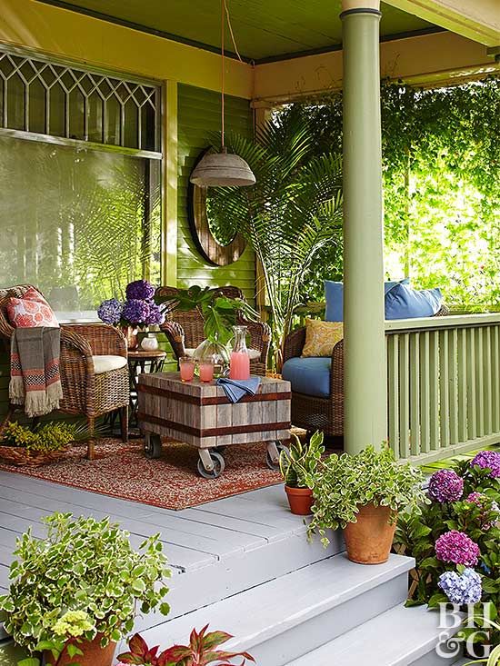 Must-See Front Porch Ideas Featuring Flea Market Finds | Patio .