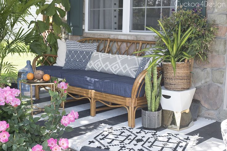 Vintage rattan sofa for our front porch | Rattan patio furniture .