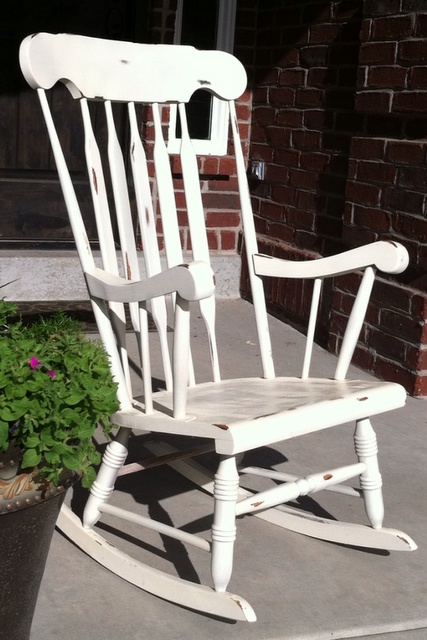 Rocking Chair | Old rocking chairs, Rocking chair makeover, Diy .