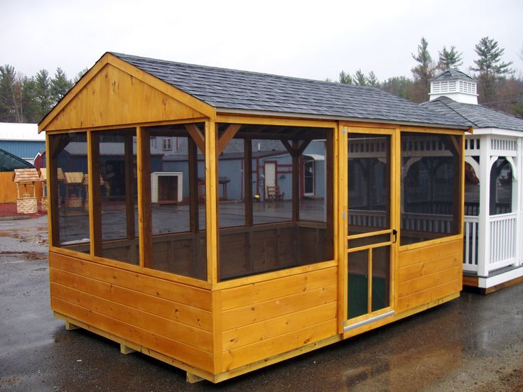Tiny house with screen porch: Guest house? Description from .