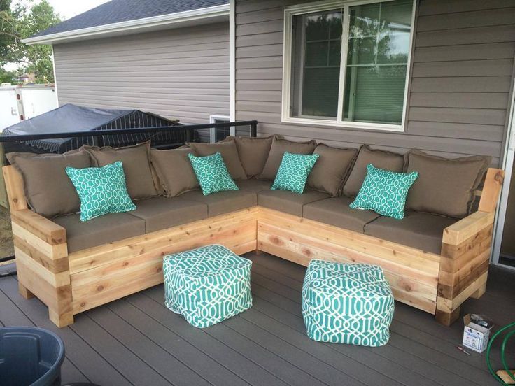 DIY Pallet Sectional Sofa | Pallet patio furniture, Pallet .