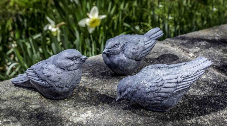 Trio d'Oiseaux (3 ps) | Stone garden statues, Campania .