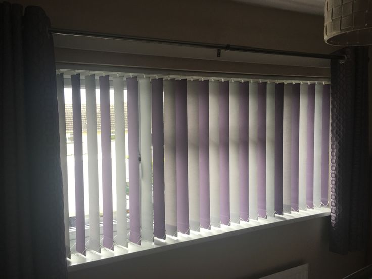 Using two colours on a vertical blind. | Blinds, Vertical window .