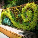 20 Of The Most Beautiful Outdoor Living Wall Ideas | Vertical .
