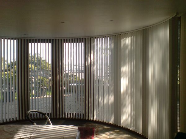 Bend It - Curved Headrail Vertical Blinds for Bay & Bow Windows .