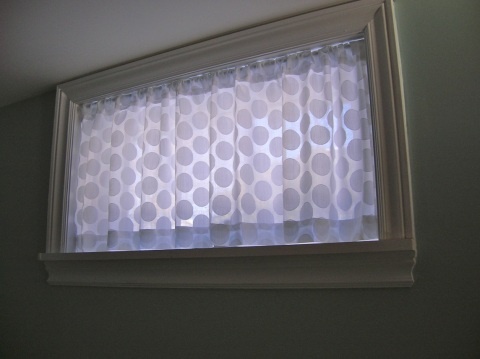how to sew curtains (tutorial) | Basement window treatments .