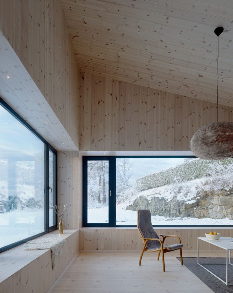 Dreamy And Cool Wooden House Designs