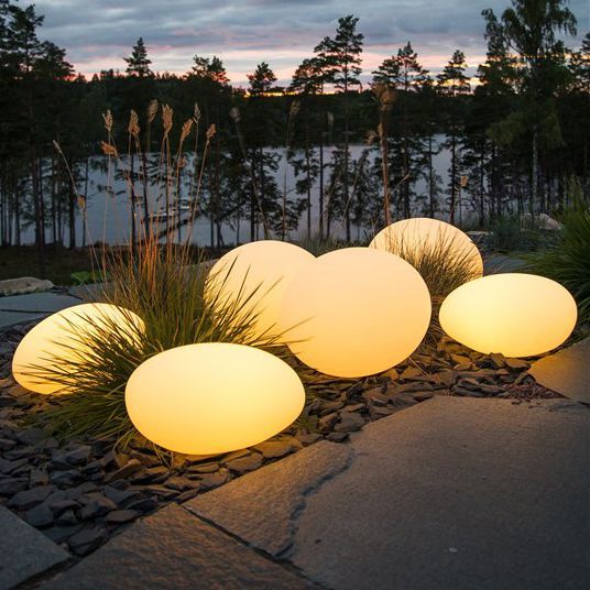 Eye-Catchy Outdoor Lighting Ideas