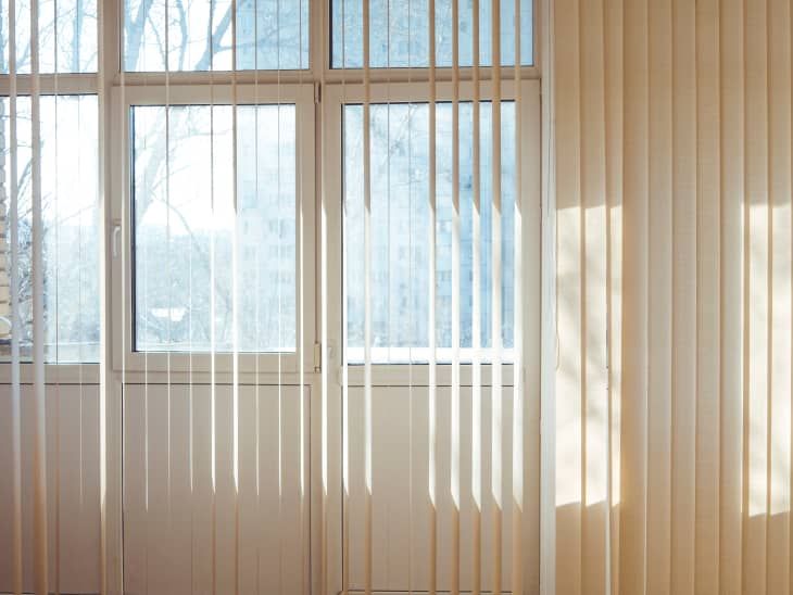 Smart And Cool Vertical Blinds