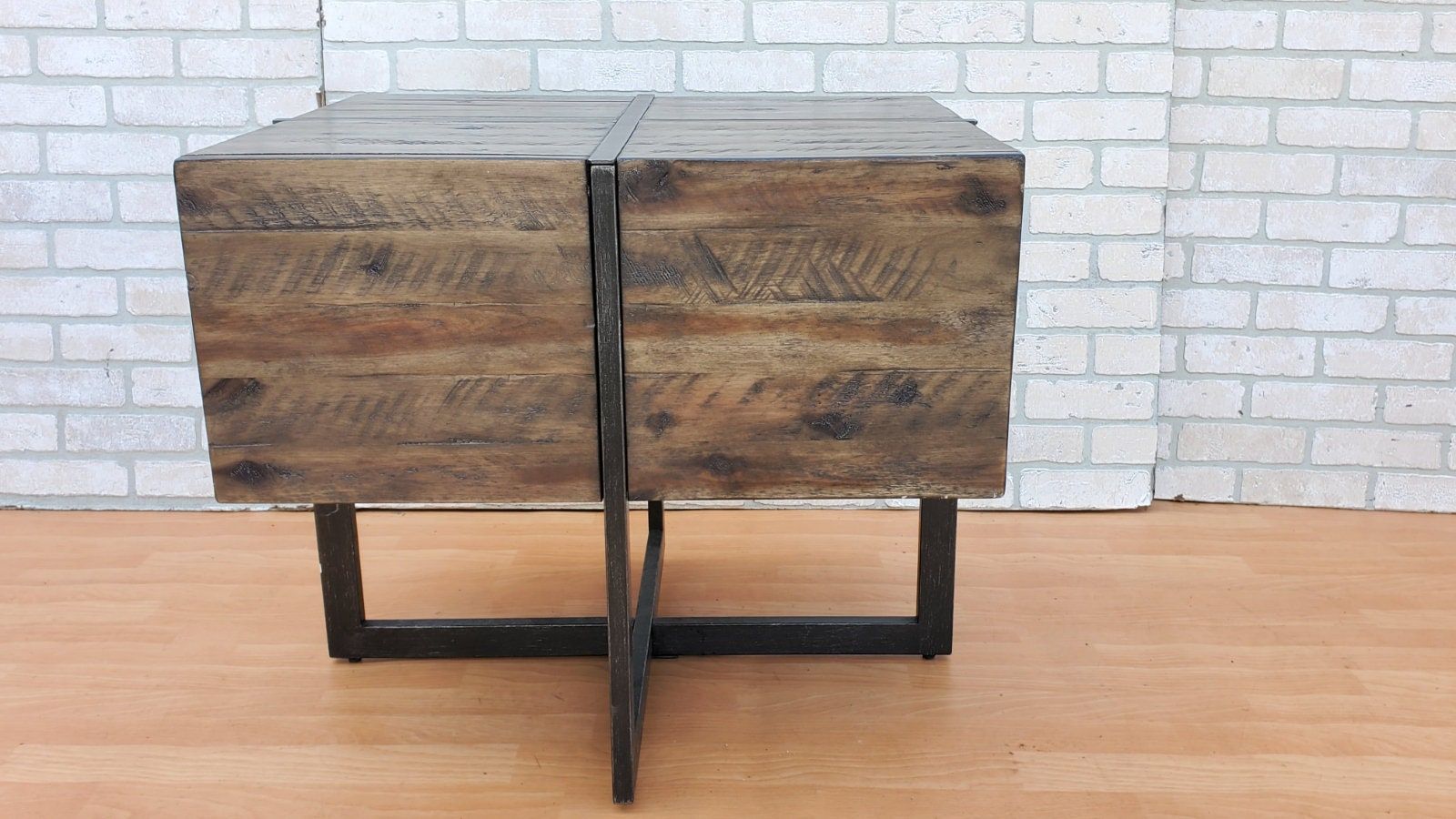 Smart And Cool Aged Iron Cube Tables