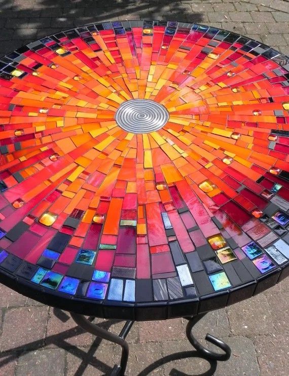 Trendy Mosaic Garden Table Ideas