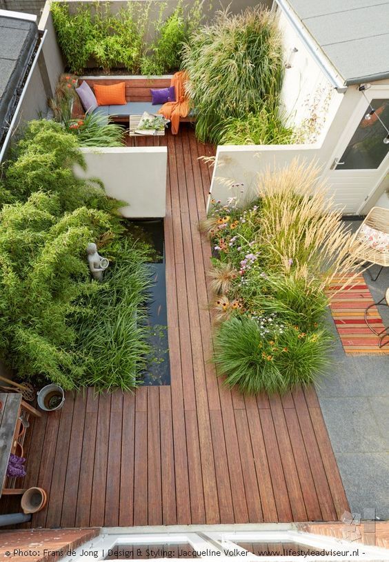 Cozy And Inspiring Wooden Deck