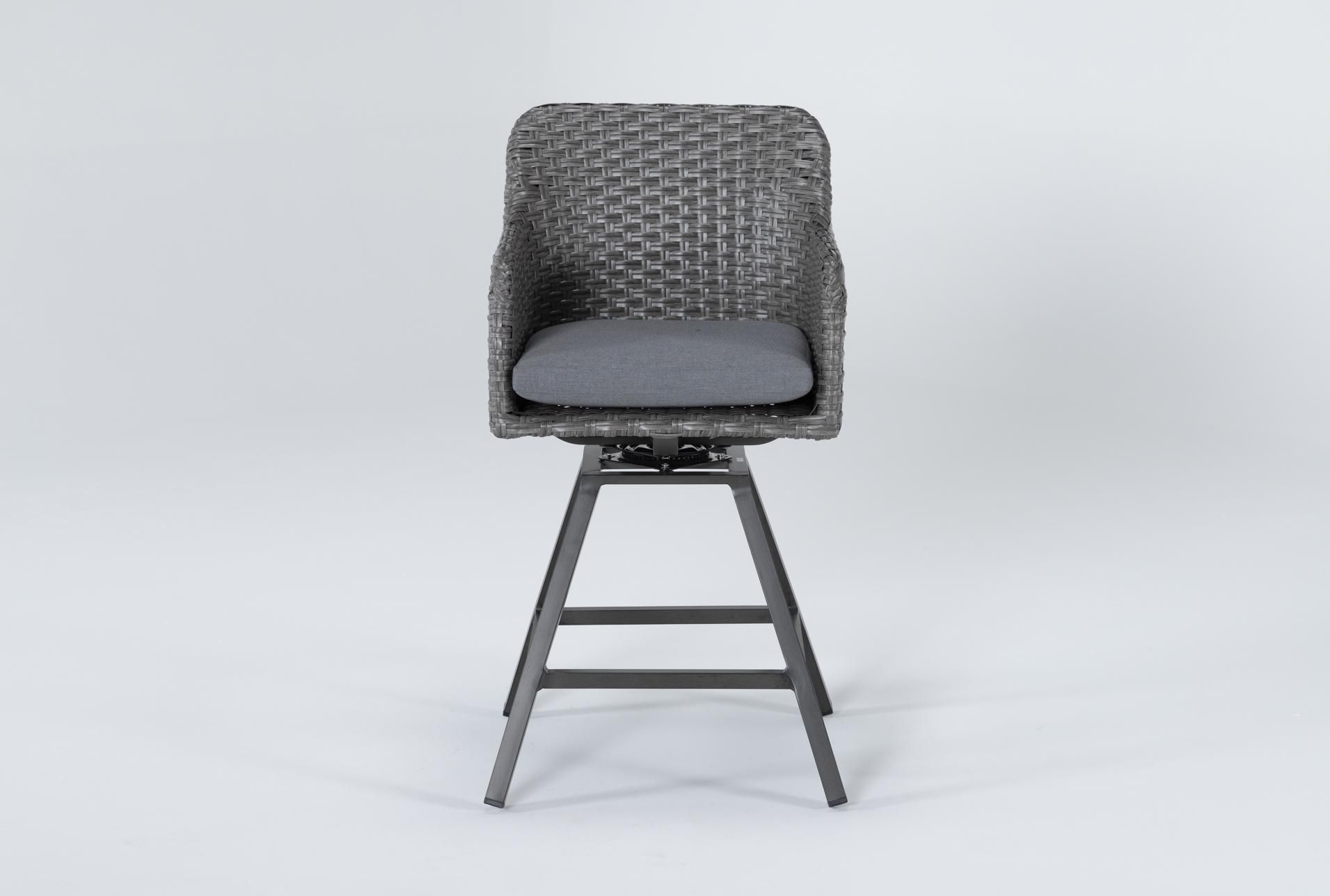 Outdoor Koro Swivel Chairs