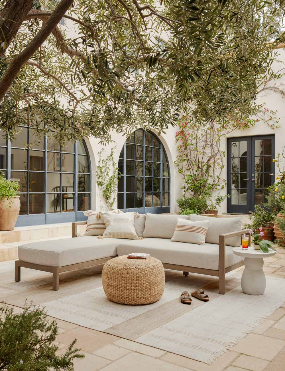 Beautiful Outdoor Rugs You’ll Love