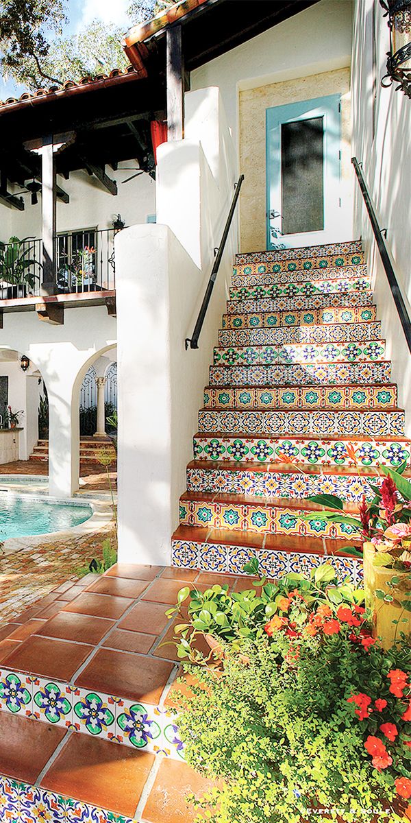 Charming  And Stylish Outdoor Tiles