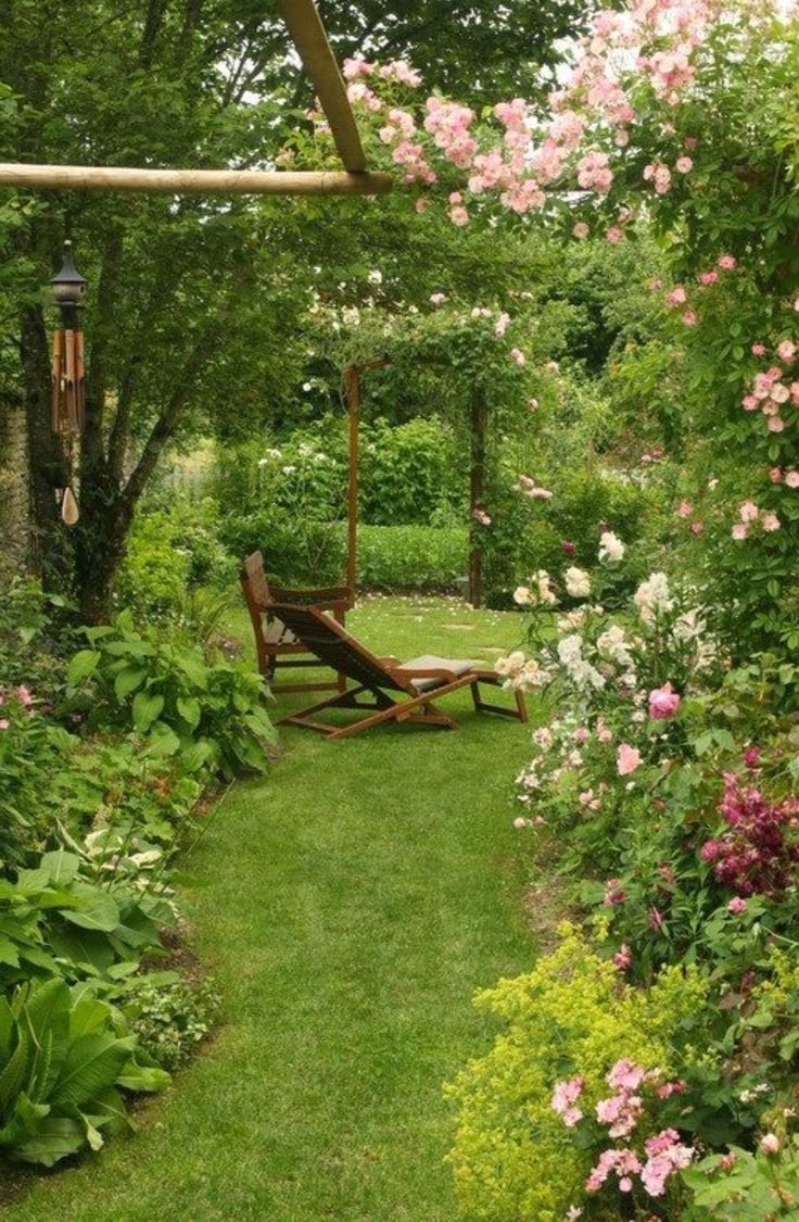 Stylish And Welcoming Cottage Garden
  Ideas