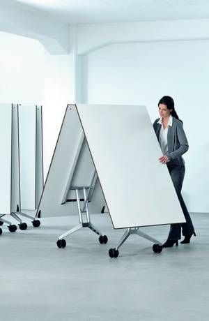 Trendy And Eye-Catchy Folding Tables