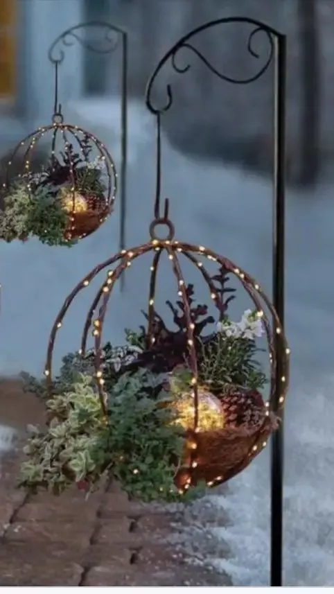 Trendy And Cozy Outdoor Decorations