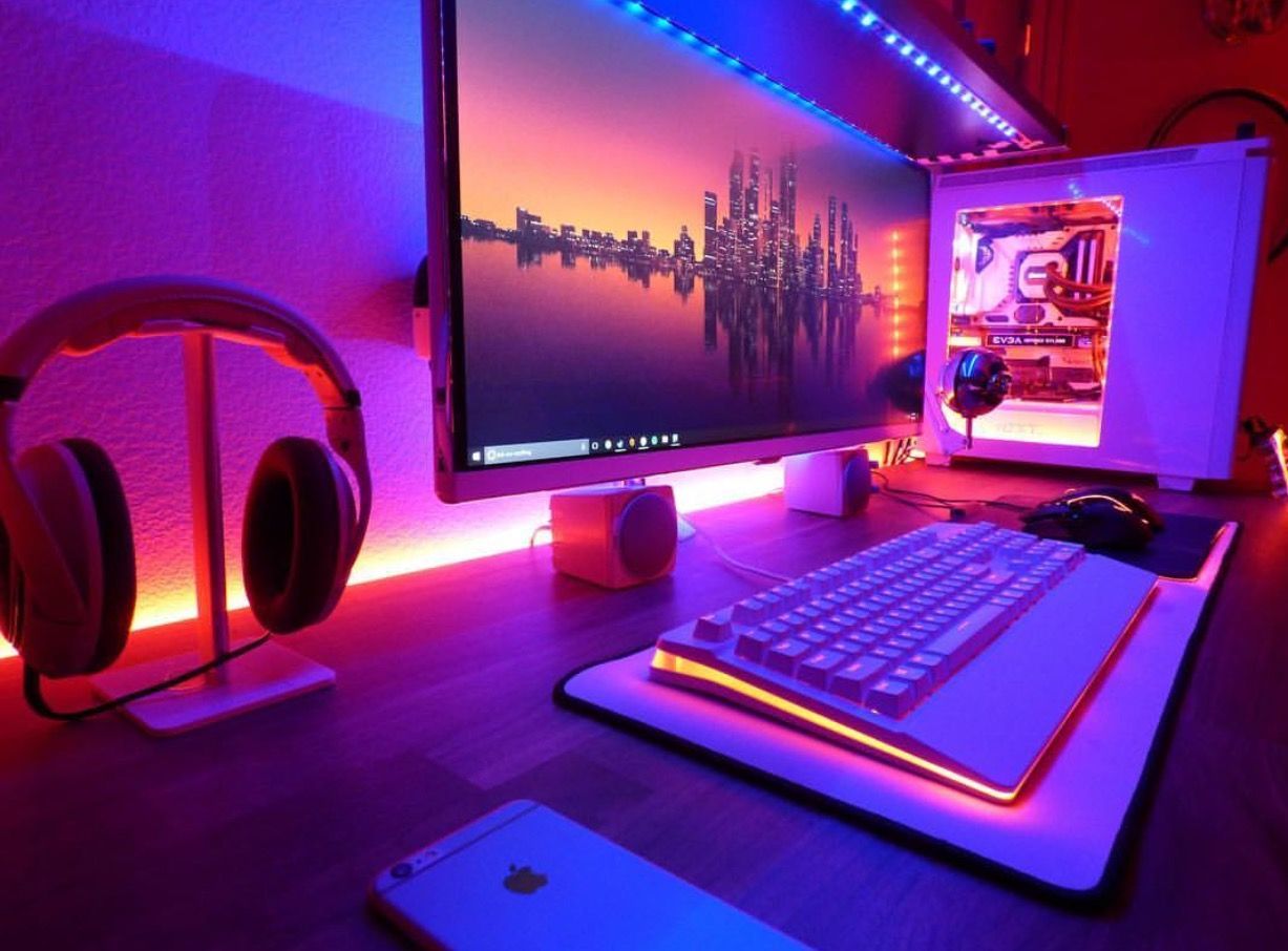 Beautiful And Sparkling Unique Computer
  Desks